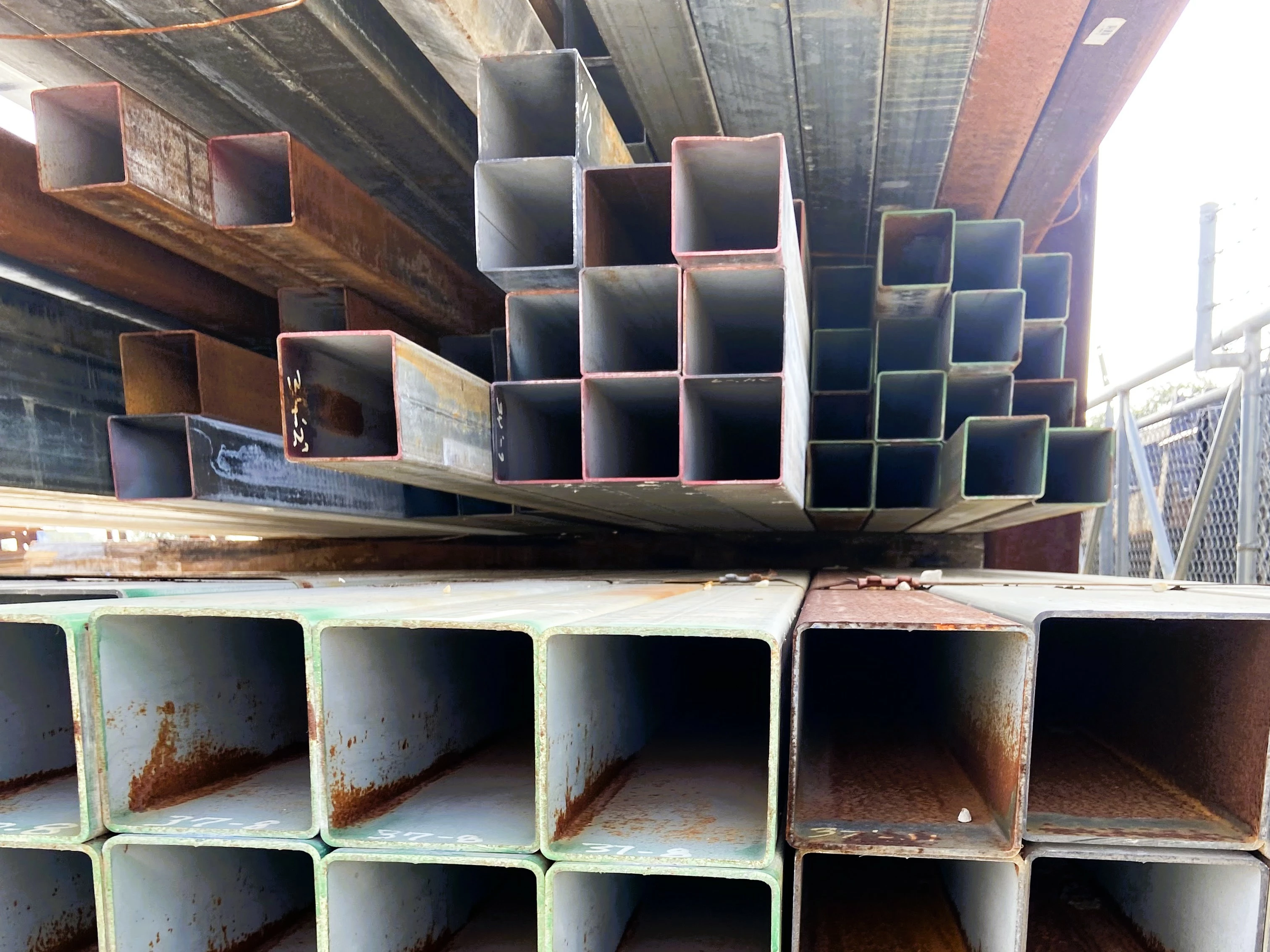 3 Smart Uses for Steel Square Tubing that Save Time and Money