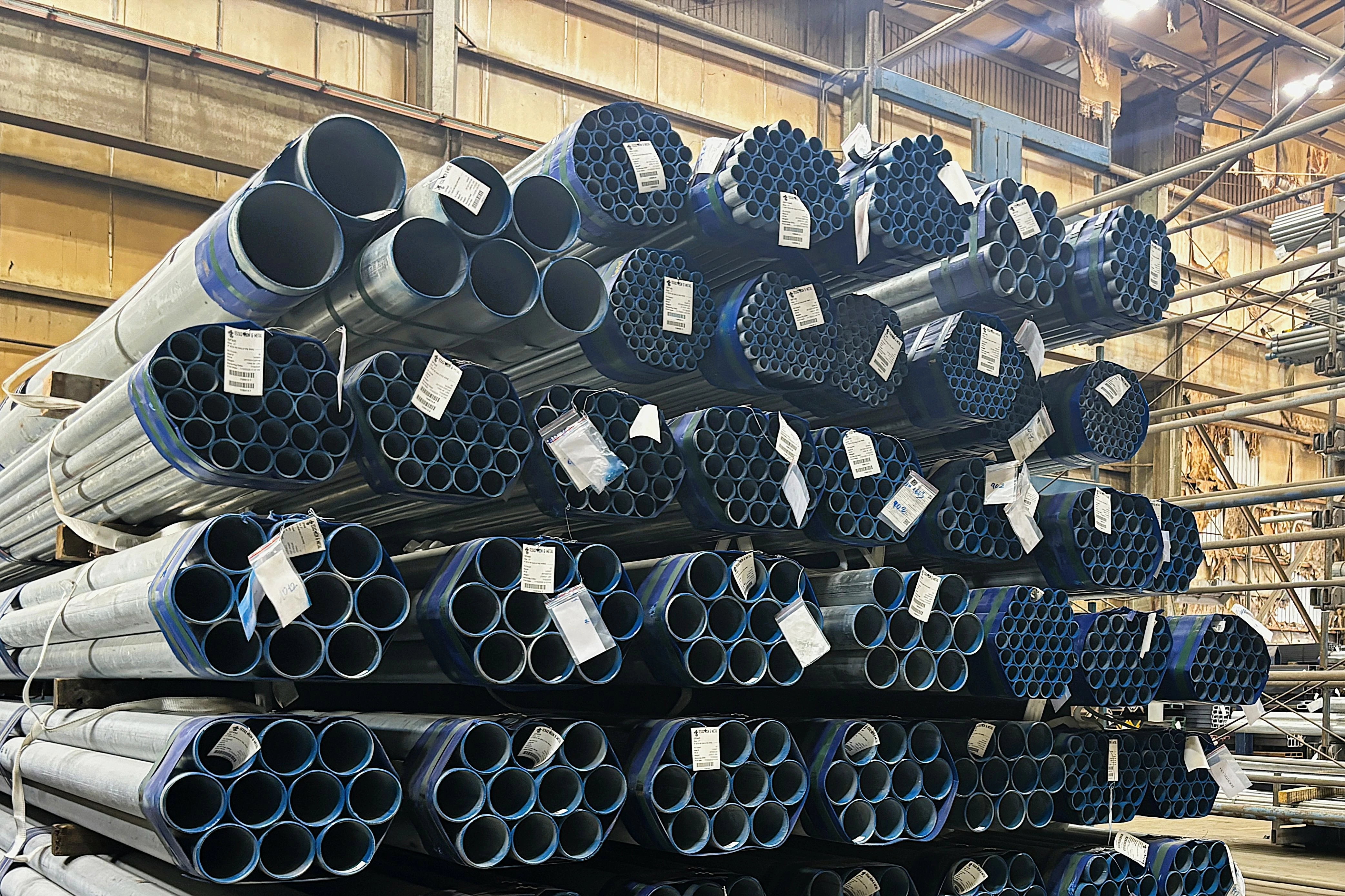 Surplus Steel Pipe vs. Prime Steel: Which is Right for Your Project?