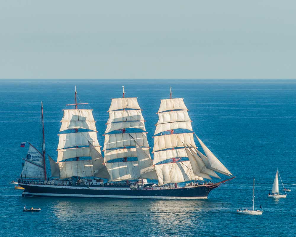 Ship STS Sedov